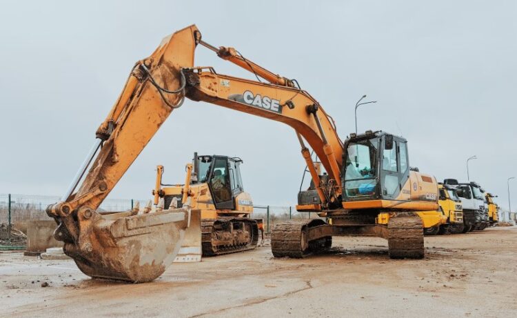 Excavator On Rent In MP